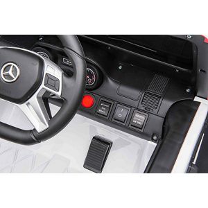 djeciji-auto-na-akumulator-mercedes-benz-g63-amg-6x6-black-j-53121-8586019944204_113433.jpg